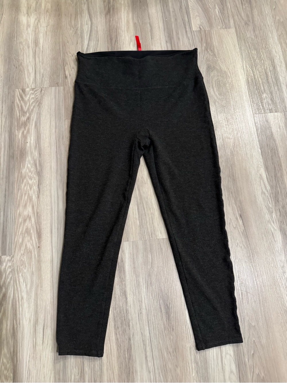 SPANX Charcoal Gray Cropped Leggings Size XL